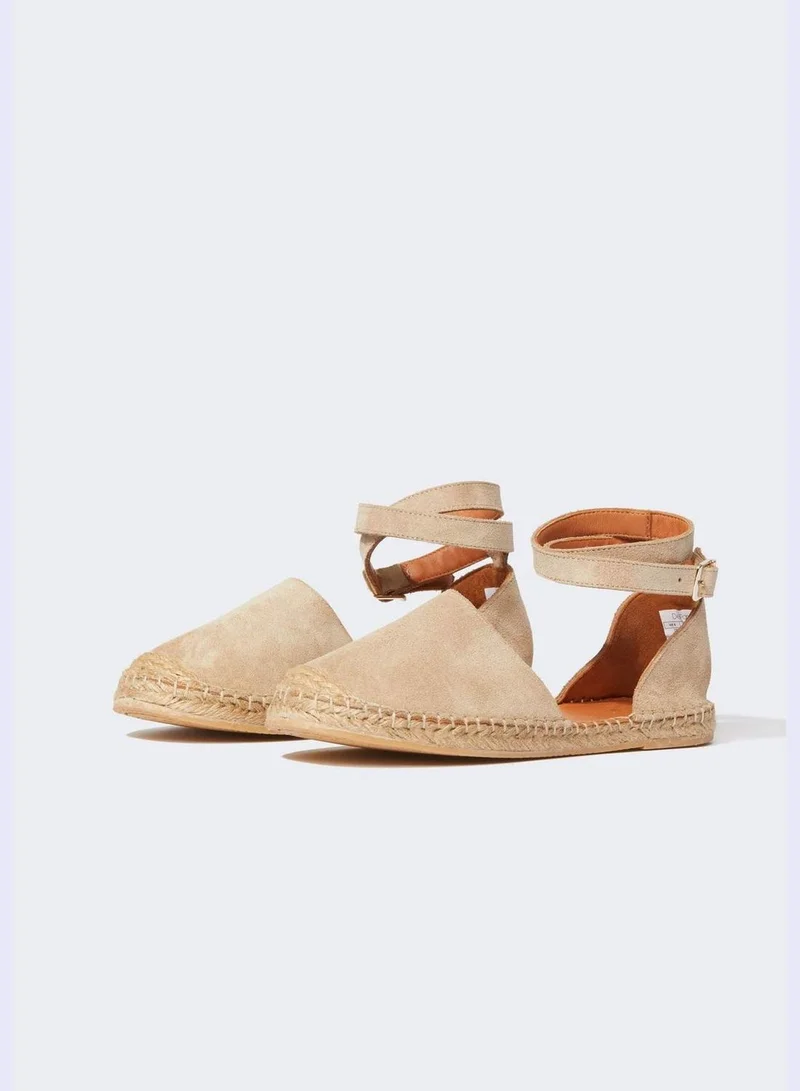 DeFacto Woman Casual Shoes