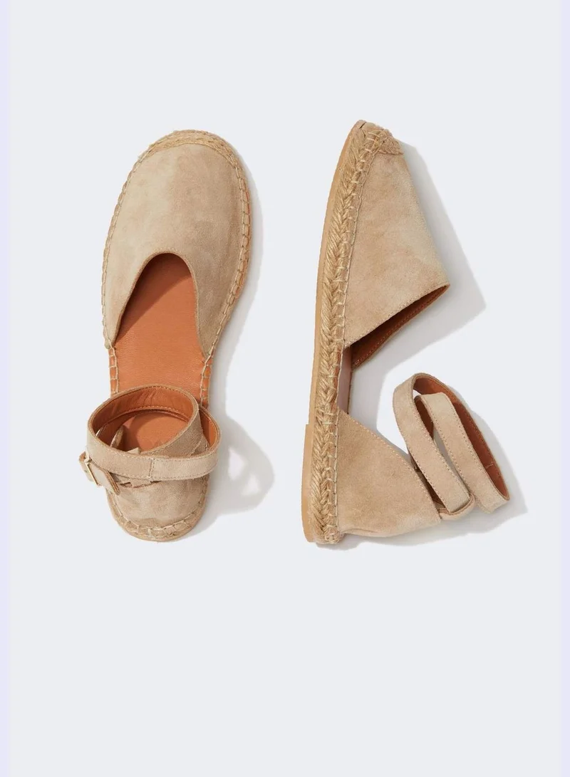 DeFacto Woman Casual Shoes