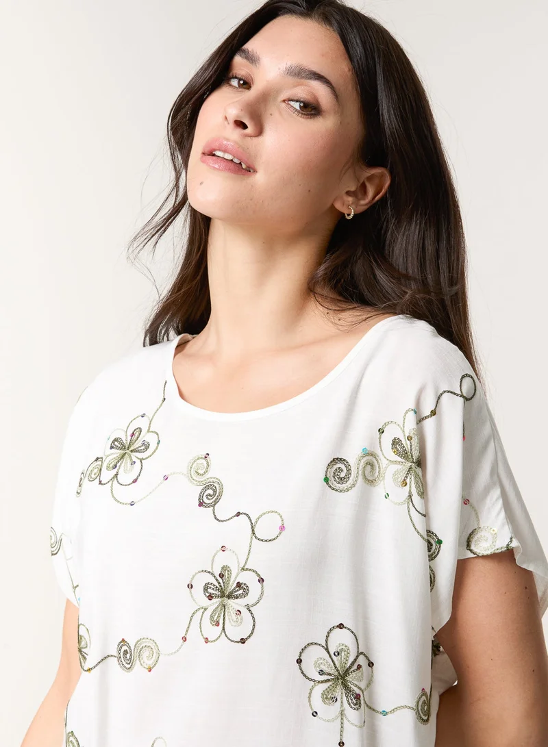 Blue Vanilla Embroidered Flower Top
