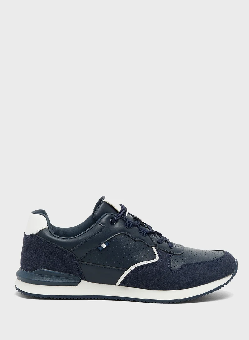 Robert Wood Casual Sneakers