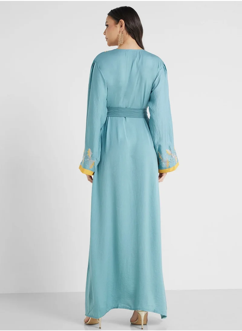 hayas closet Embroidered Belted Jalabiya