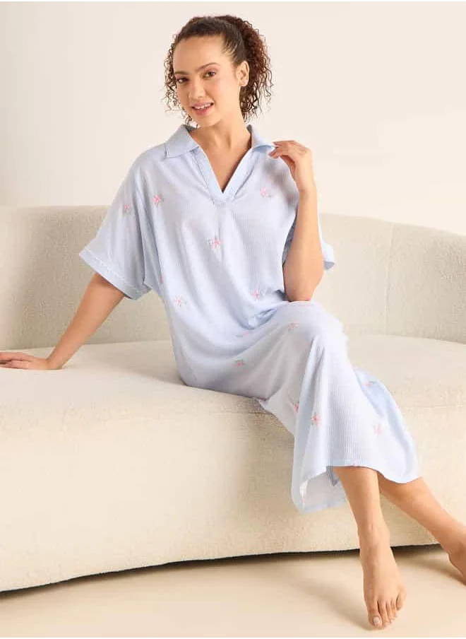 فاف Striped Slit Detail Sleepshirt with Collar and Short Sleeves