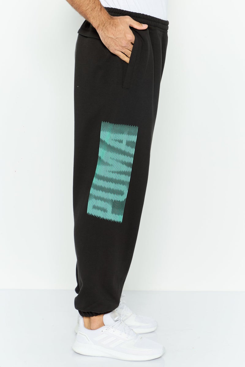 PUMA Men Relaxed Fit Training Sweatpants, Black Combo  - Image 2