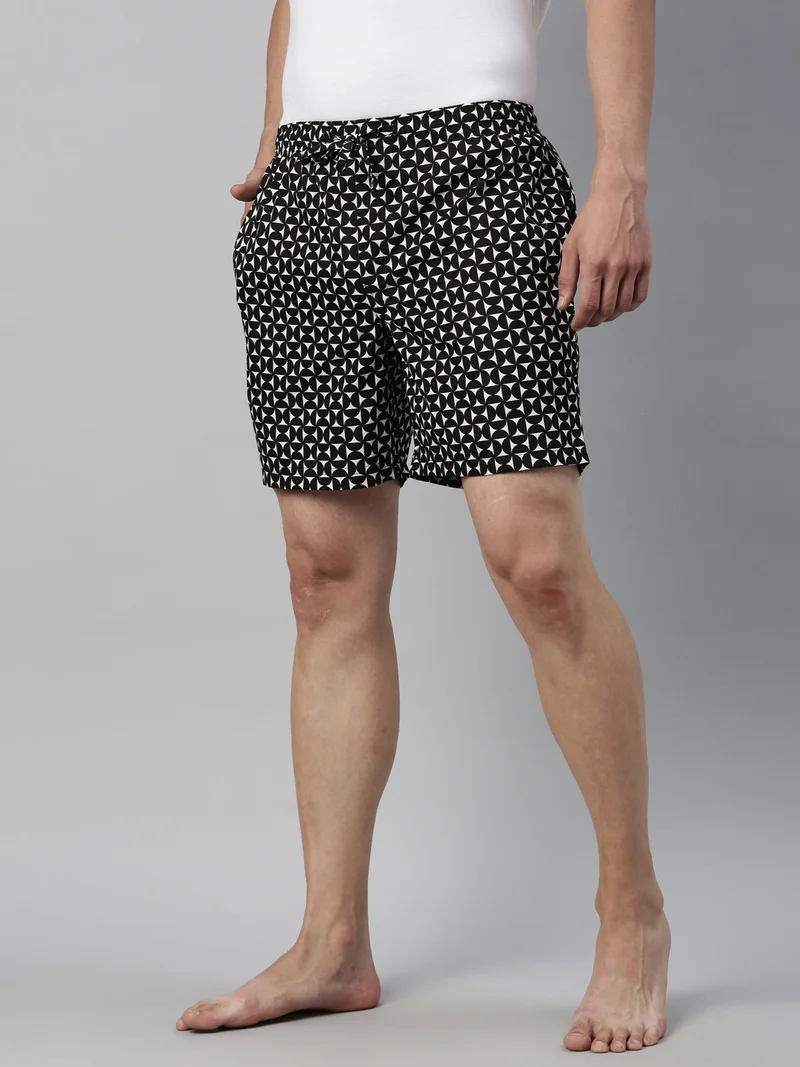 جوفن شورت رجالي قطن أسود مطبوع للاسترخاء