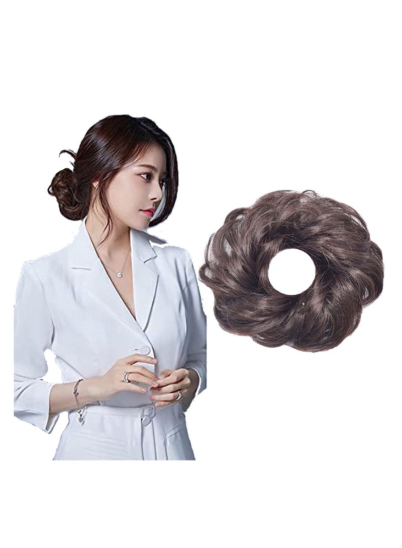 إستيل فوضوي الشعر سكرانشي مع شريط مطاطي مرن ذيل حصان وصلات شعر أوبدو تشينيون دونات ذيل حصان شعر صناعي مجعد للنساء (اللون # 2M33) - Image 2