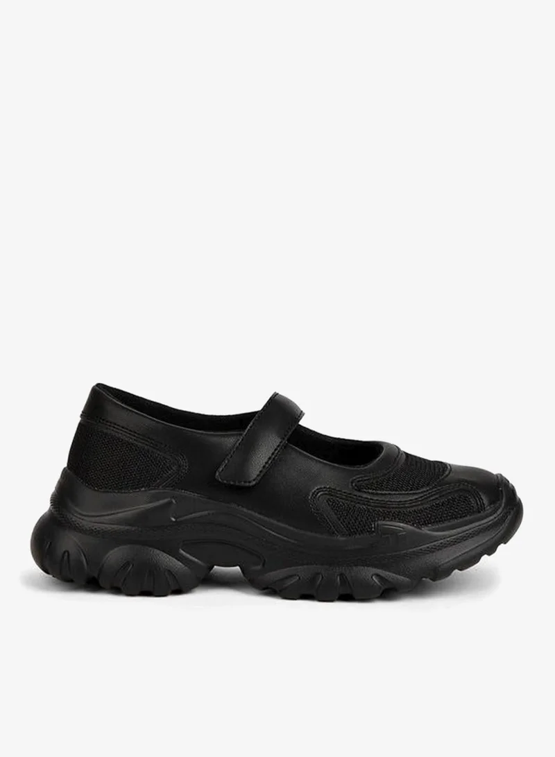 Women Hook and Loop Ankle Sneakers