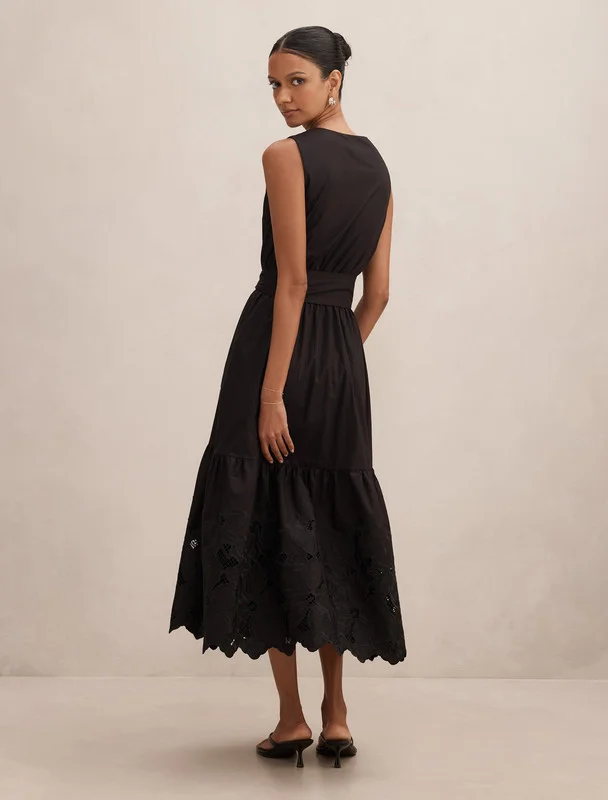Forever New Dahlia Petite Embroidered Midi