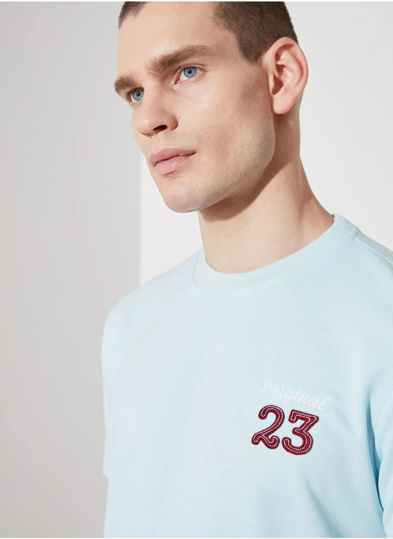 trendyol Essential Crew Neck T-Shirt