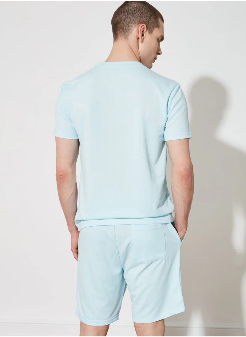 trendyol Essential Crew Neck T-Shirt