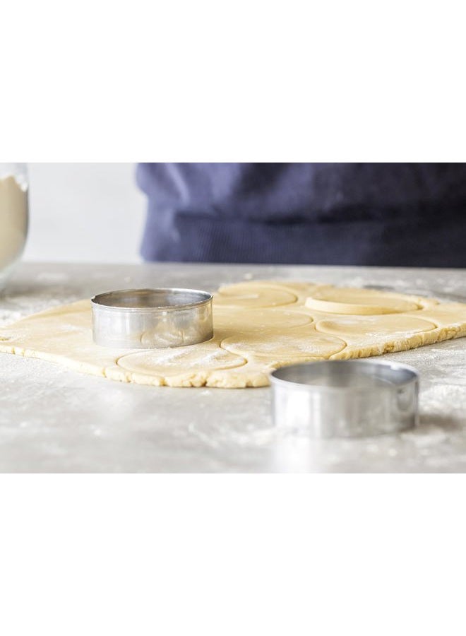 KITCHENCRAFT KC3389 Metal Cookie Cutter - Medium Round Cutter, 7.5cm (3"), Loose - Image 5