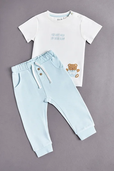 أر أند بي Embroidered T-Shirt and Joggers Set