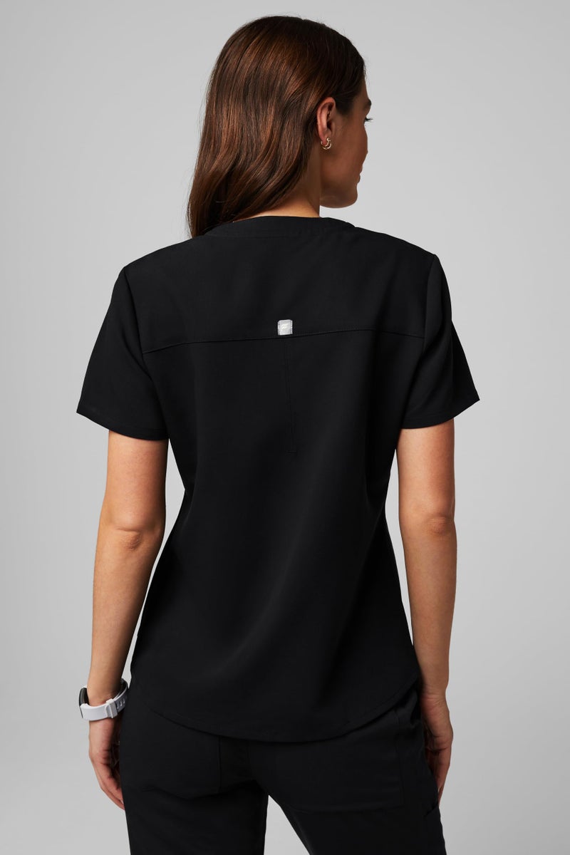 Fabletics Women's Method 2-Pocket Scrub Top - MotionTech, 4-Way Stretch, Wrinkle-Resist, Anti-Shrink, L, Black - Image 2