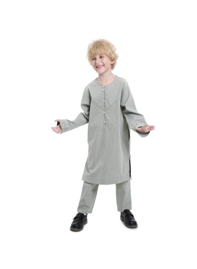 طقم طويل من الجلابيات بألوان متضاربة للأولاد المراهقين