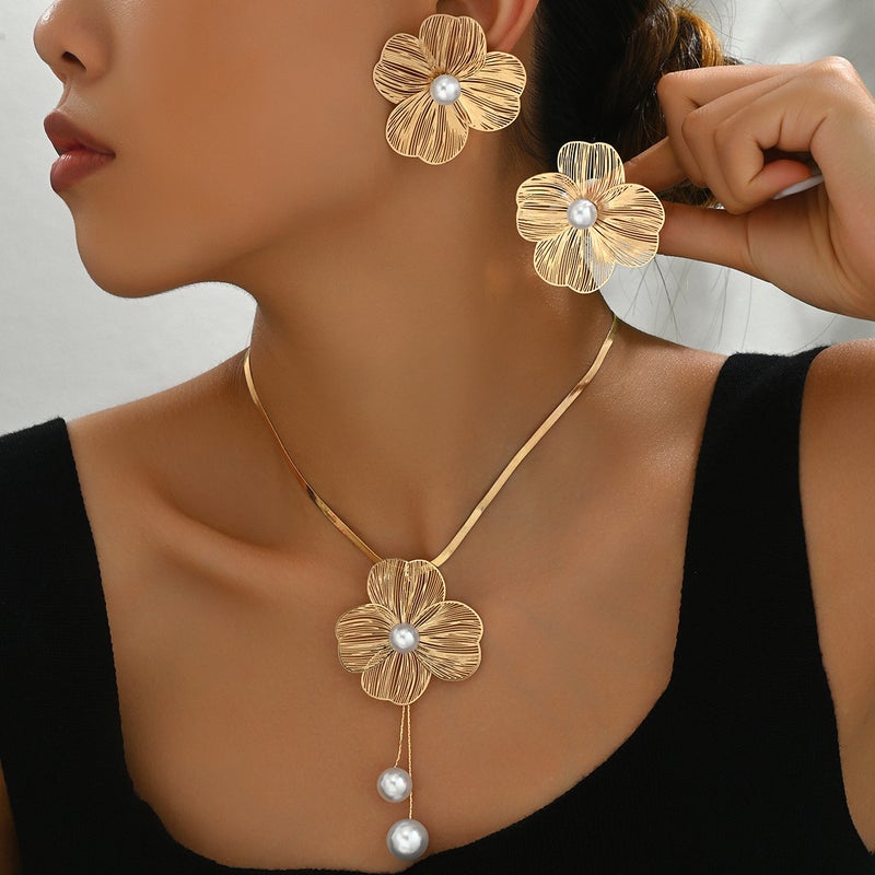 Ba Sha European and American Cross-Border Necklace and Earring Set, Versatile Flower Design with Pearl Inlay, Long Clavicle Chain for Women - Image 1