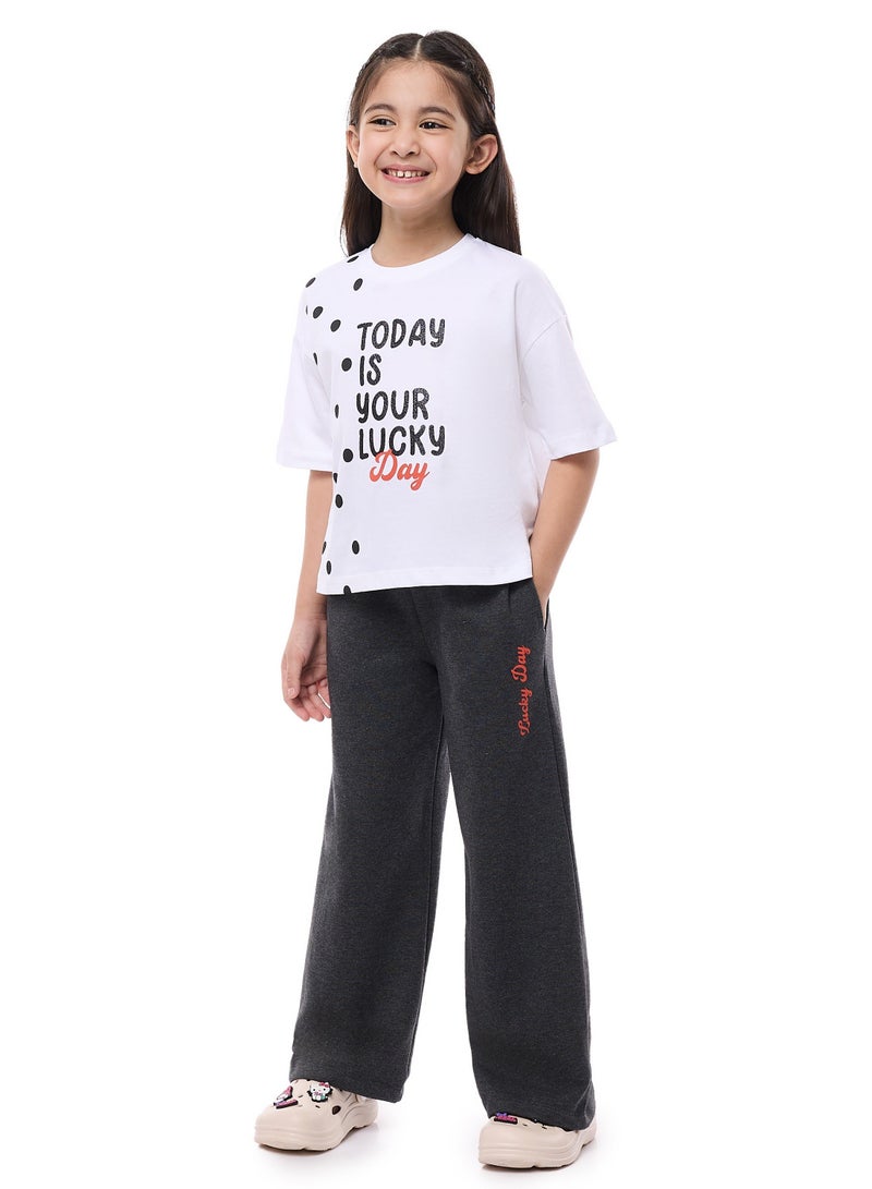 فكتور اند جين طقم فيكتور آند جينز بناتي قطعتين - بلوزة مزينة مع بنطلون مستقيم مطابق - Image 3