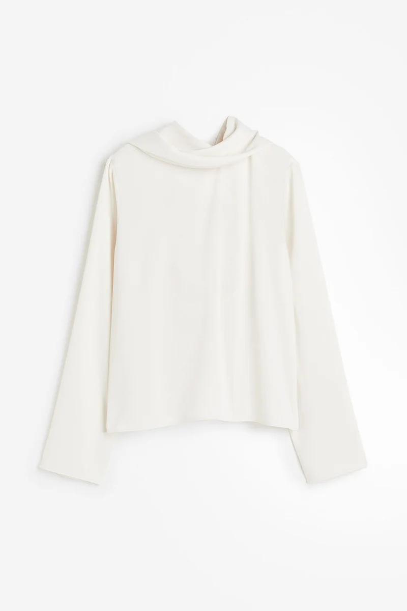 H&M Deep-back blouse