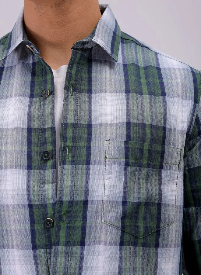 شركة المرآب الهندية Men Slim Fit Checkered Full Sleeves Cutaway Collar Casual Shirt