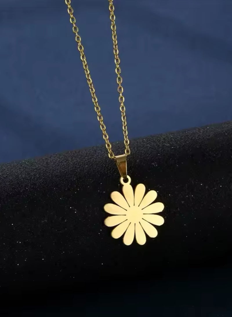 إيكوال سلسال نسائي أنيق مصنوع من الاستانلس ستيل مطلي باللون الذهبي - Image 1