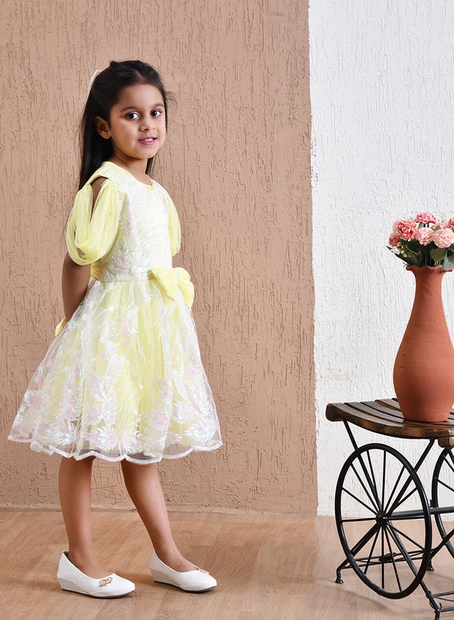 BELLA MODA Floral Overlay Dress - Image 5