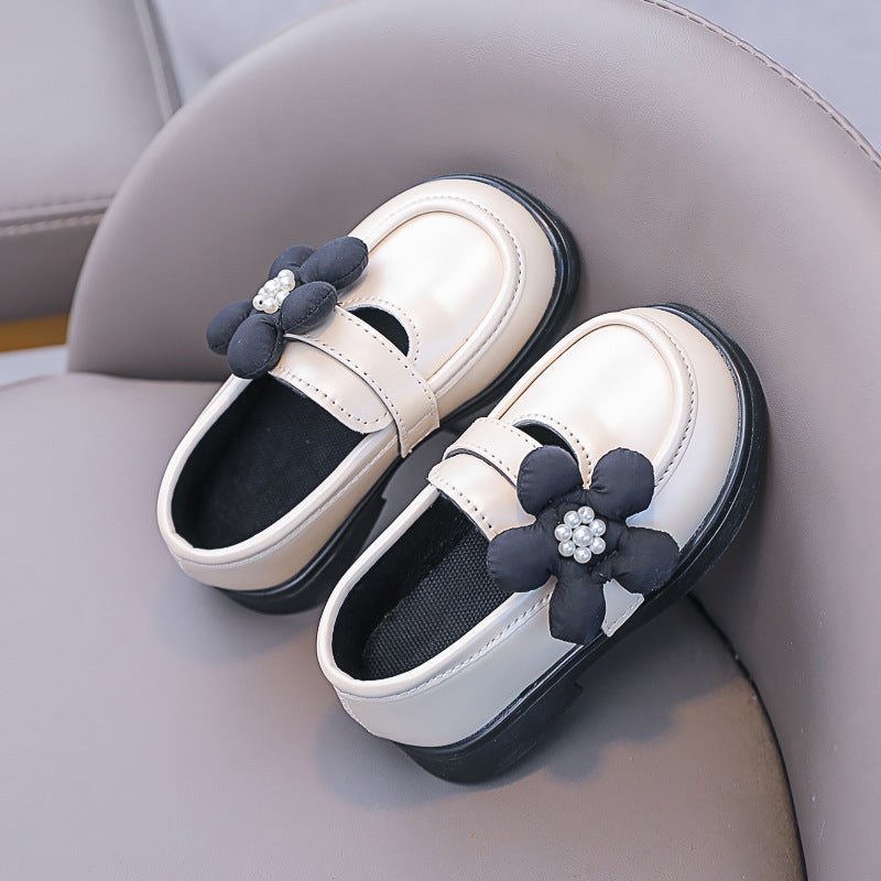 Mesh Sneakers Lightweight Flexible Sole Walking Shoes For Kids Indoor And Outdoor Activities - Image 4