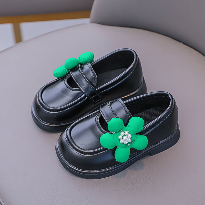 Mesh Sneakers Lightweight Flexible Sole Walking Shoes For Kids Indoor And Outdoor Activities - Image 1