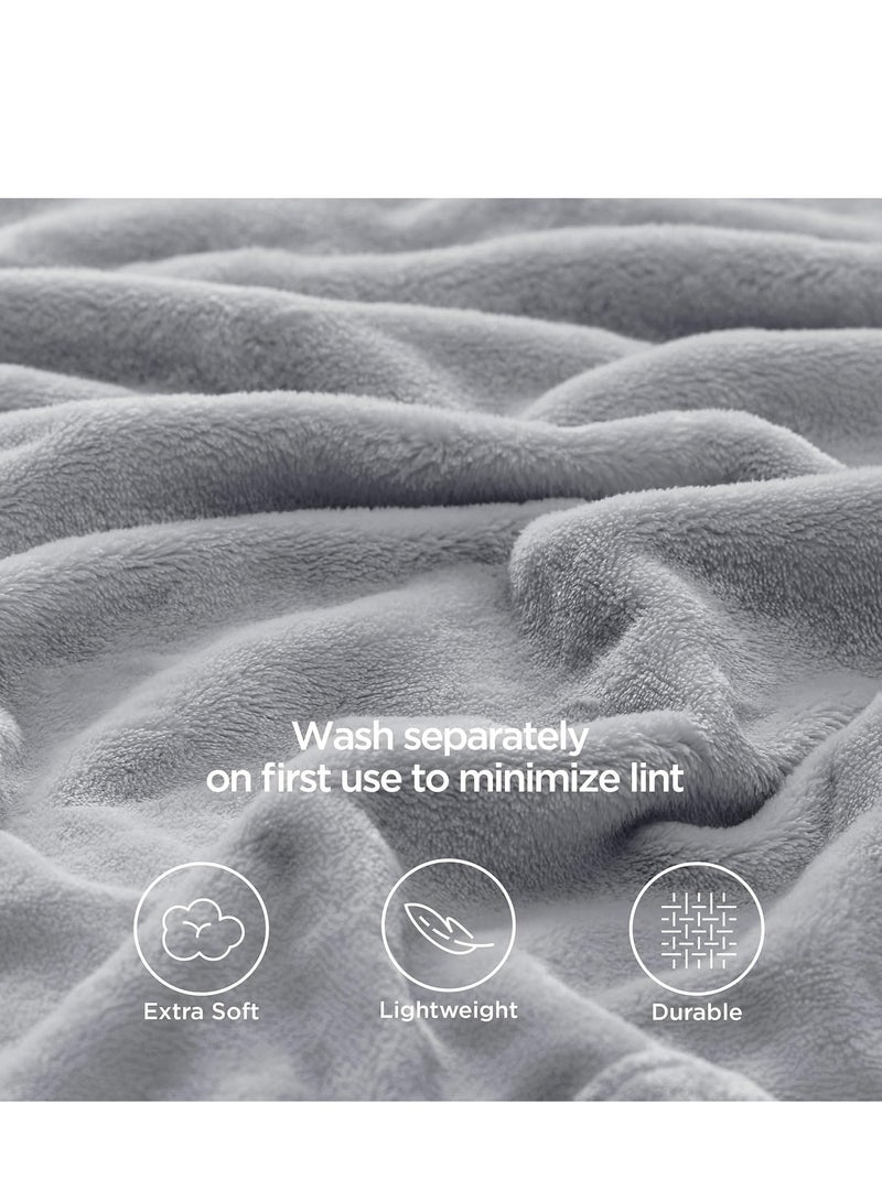 Moon King Size Flannel Microfiber Blanket 220x200cm - Lightweight, Soft and Comfortable for Bed and Sofa  - Image 3
