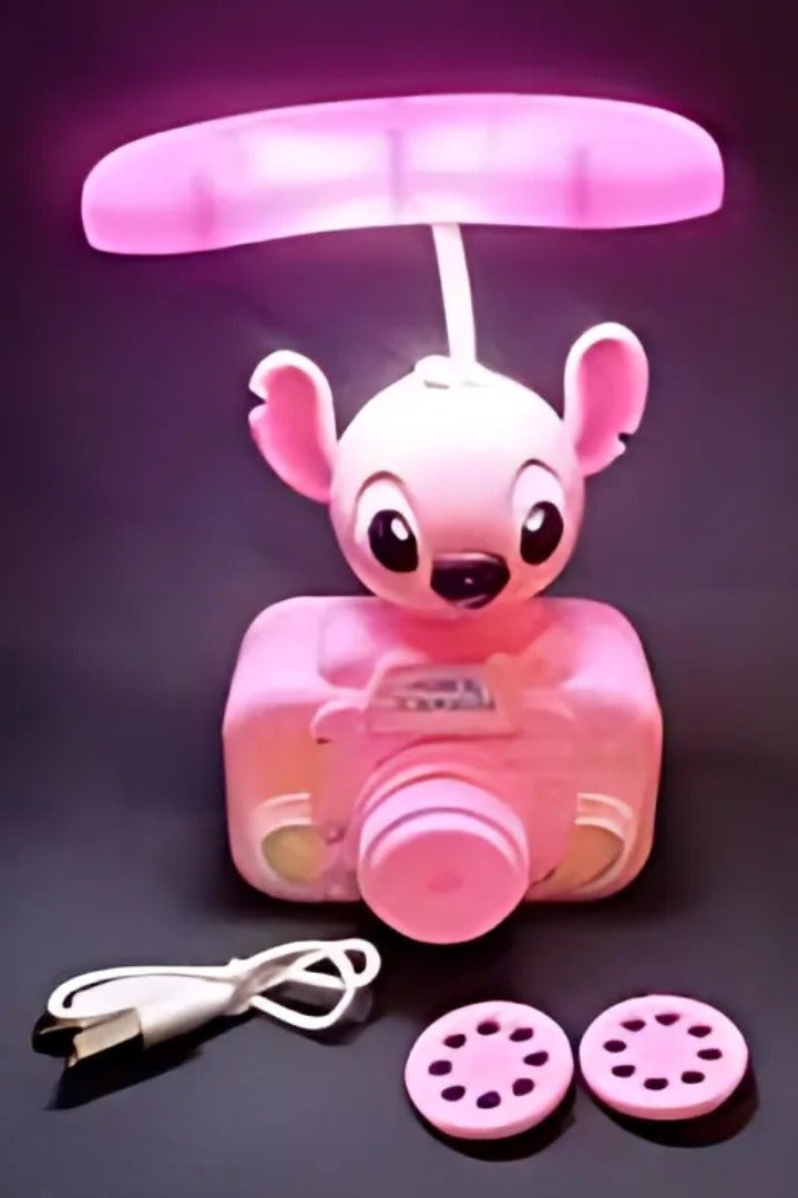 مصباح طاولة للأطفال مع بروجكتر LED – عرض ضوئي ملون، تصميم كرتوني ظريف، يعمل بكابل USB، لون وردي - Image 3