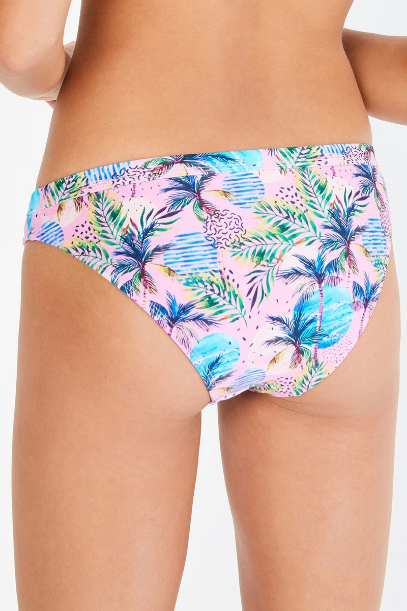 بنتي PENTI Island Slip Bikini Bottom