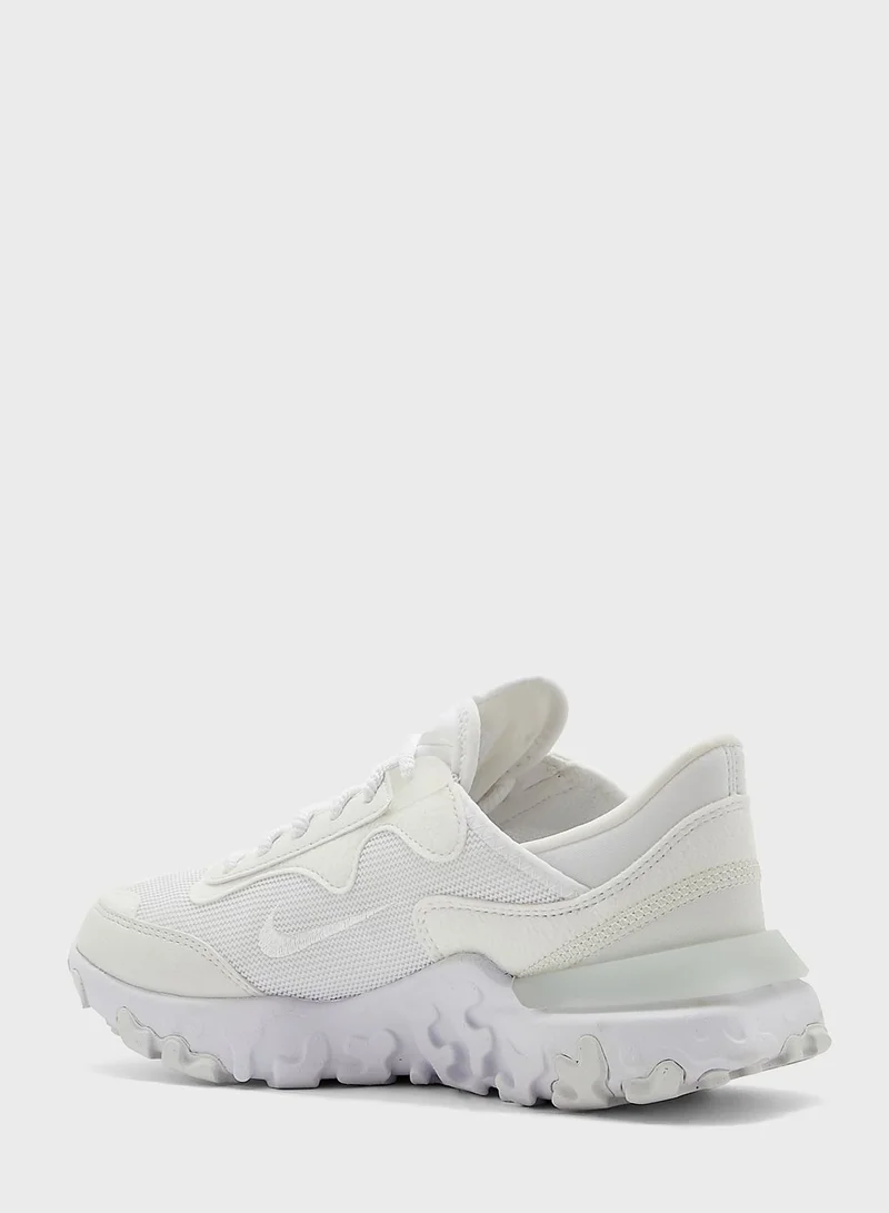 Nike React R3Vision