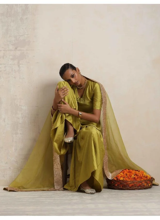 ترو برونز trueBrowns Green Silk Sharara Dupatta Set