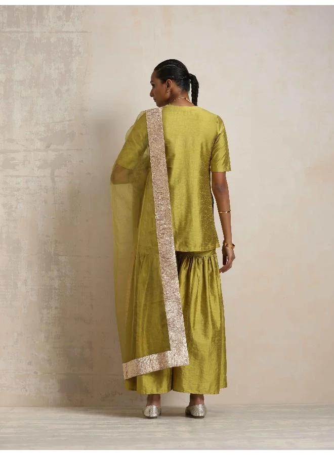 ترو برونز trueBrowns Green Silk Sharara Dupatta Set
