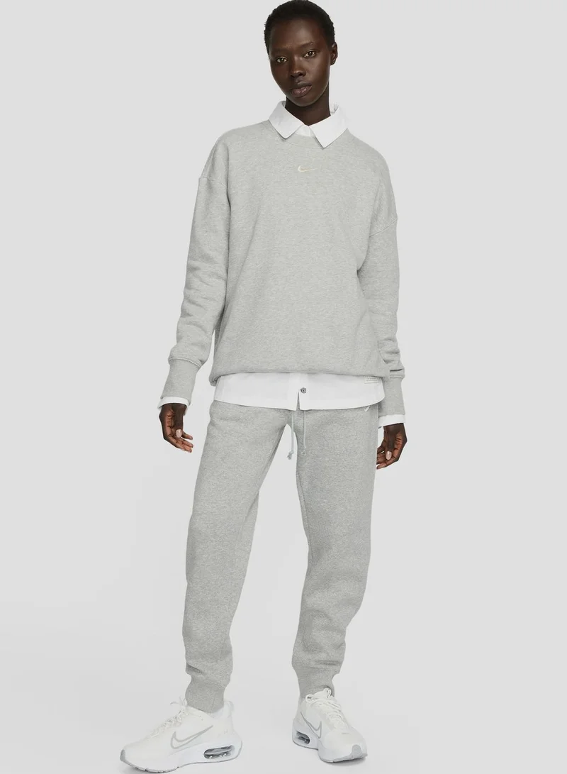 Nike Oversized Round Neck Sweatshirt