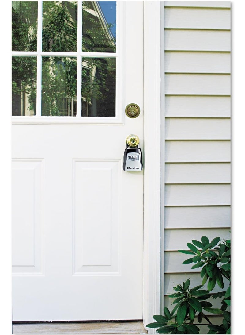 Master Lock Key Lock Box, Outdoor Lock Box for House Keys, Portable Combination Lockbox Resettable Code, 5400EC, Black - Image 3