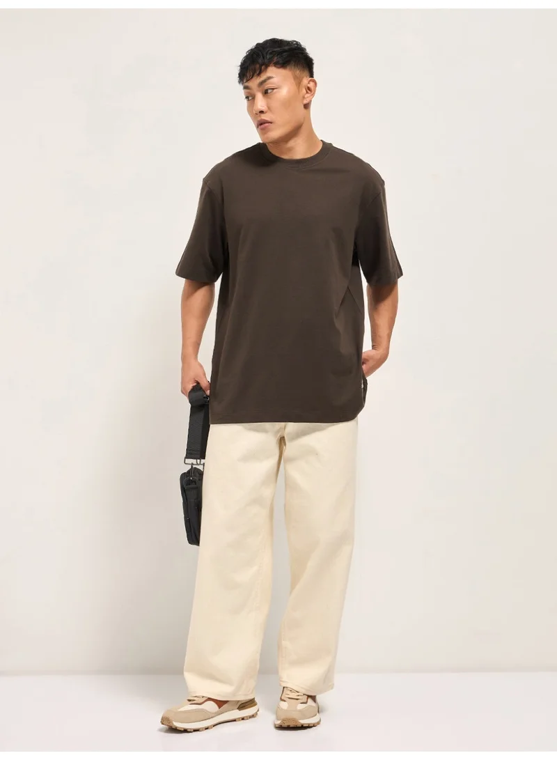 THE BEAR HOUSE  Men’s Short Sleeve T-Shirt | Casual, Comfortable & Stylish Everyday Wear | Perfect for Work, Travel, or Relaxed Outfits | Versatile All-Season Essential for Any Occasion for Men | Best Price UAE