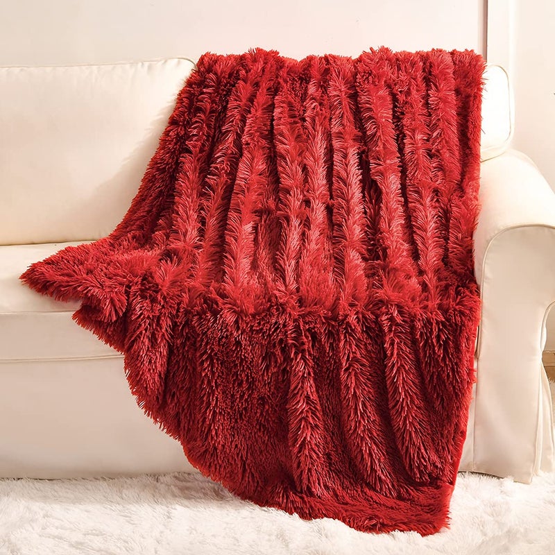 YUSOKI Red Faux Fur Throw Blanket2 Layers50 x 60Soft Fluffy Fuzzy Cozy Blanket for Women Girls Teens Sofa Chair Couch Bed Farmhouse Decrations Photoshoot Props Christmas