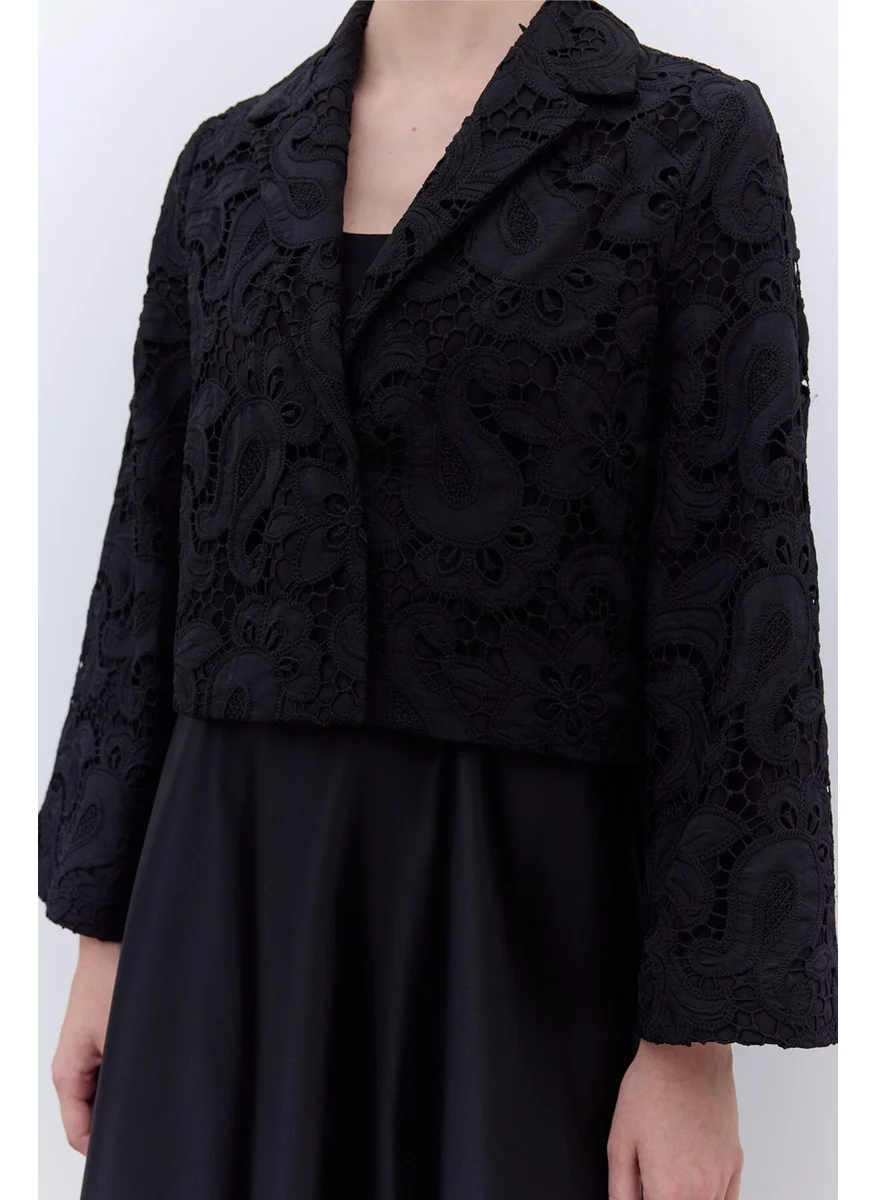 Manuka Limited Edition Lace Jacket Black