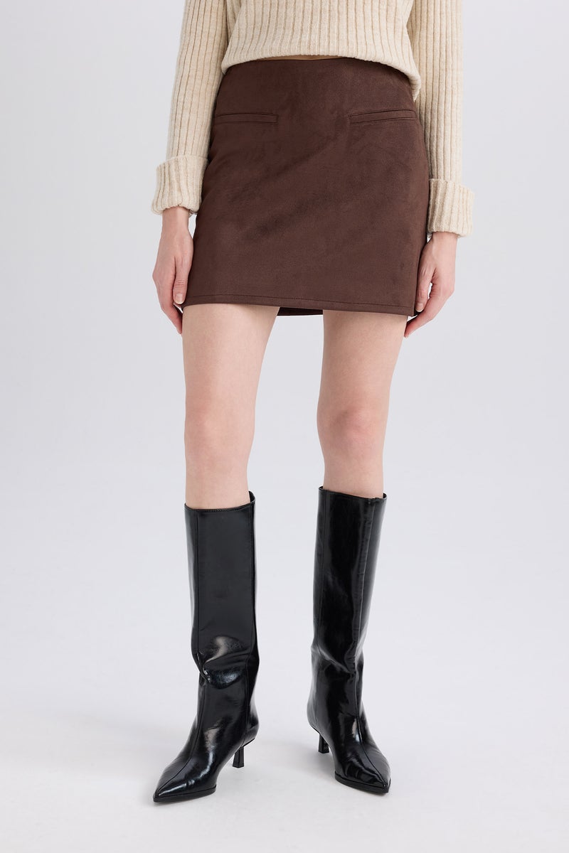 DeFacto Woman A Cut Suede Normal Waist Mini Knitted Skirt  - Image 3