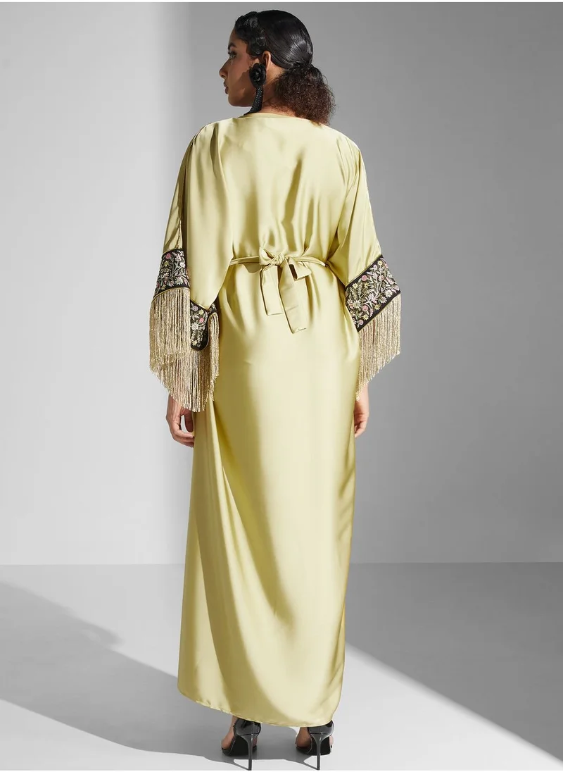 ياسر البيك Fringe Embroidered Jalabiya