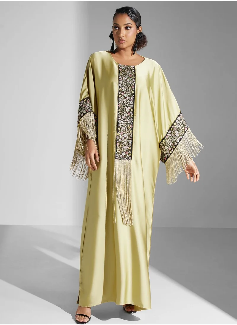 ياسر البيك Fringe Embroidered Jalabiya