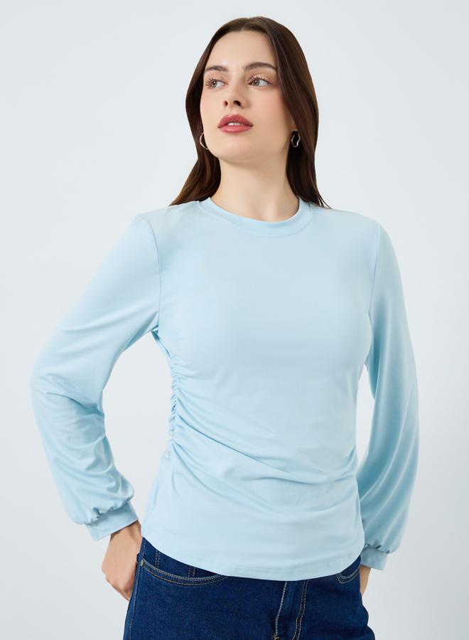 ستايلي تيشيرت سادة بتفاصيل مطوية - Image 3