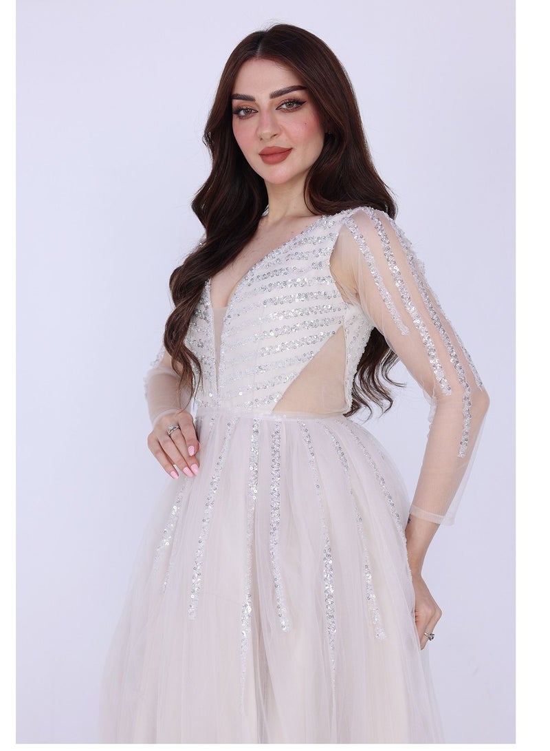 Modern Design Evening dress with transparent sleeves, elegant embroidery, bodice cut with a letter V. If you are looking for a perfect dress for your look, do not hesitate to choose this distinctive dress from the  - Image 3