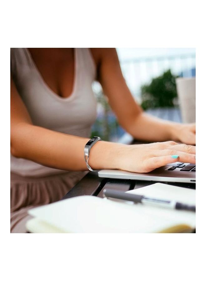 نيبمينينت سوار معدني على شكل حرف X لساعة فيتبيت ألتا الذكية وردي ذهبي - Image 5