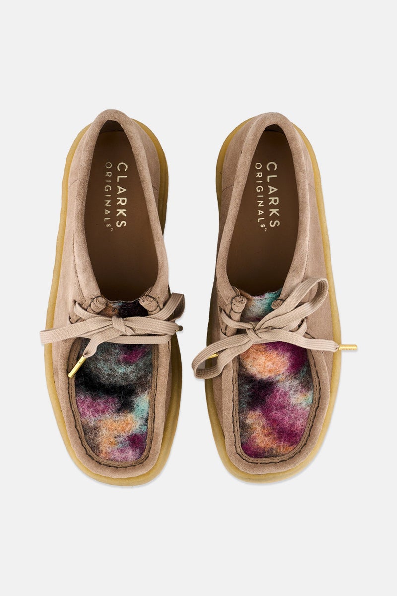 clarks Women Standard Fit Wallabee Cup Casual Shoes, Grey Combo - Image 3