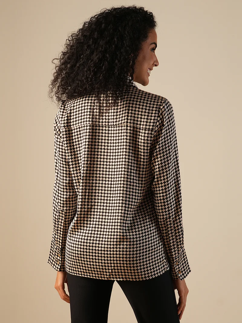 globus Women Cuffed Sleeves Geometric Print Satin Workwear Shirt