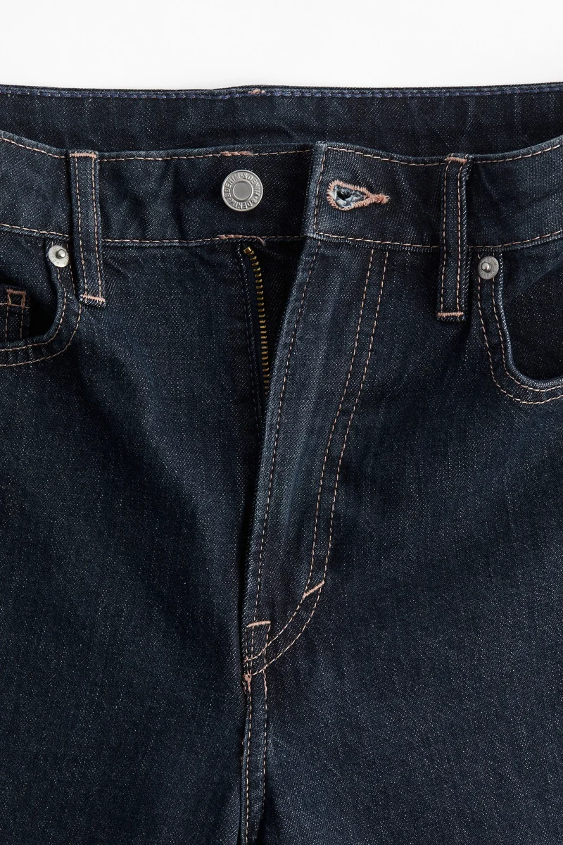 اتش اند ام جينز بخصر عالي وقصّة سلِم