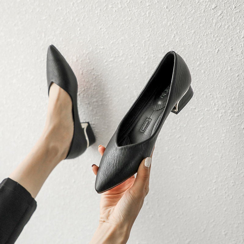 Pointed Toe Thick Heel Flats For Women 2025 Black Work Shoes For Women Low Heel Soft Sole Comfortable Professional Flats Shoes - Image 4