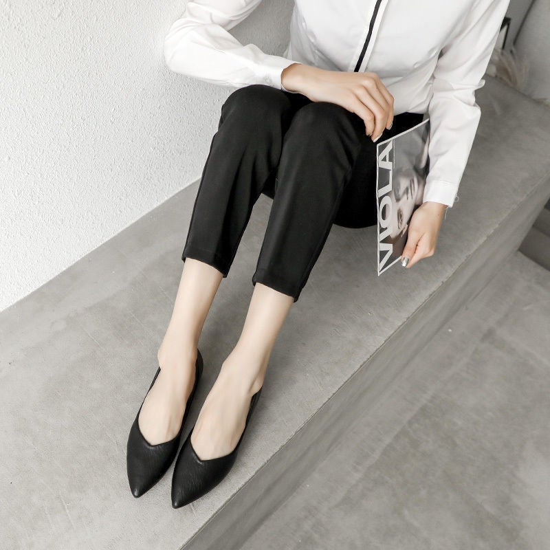 Pointed Toe Thick Heel Flats For Women 2025 Black Work Shoes For Women Low Heel Soft Sole Comfortable Professional Flats Shoes - Image 5