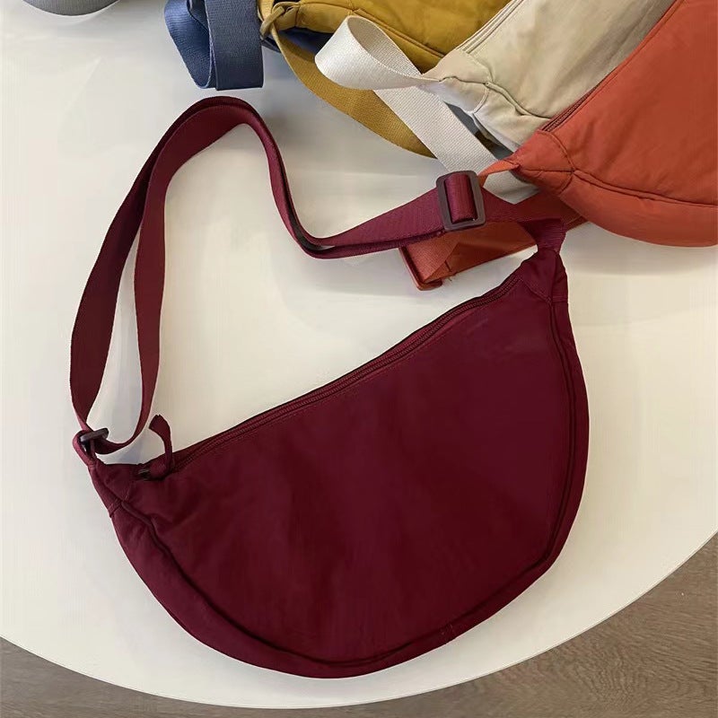 U home fitting room with female messenger bag small red book nylon dumpling bag student shoulder bag cloth bag factory supply Burgundy 