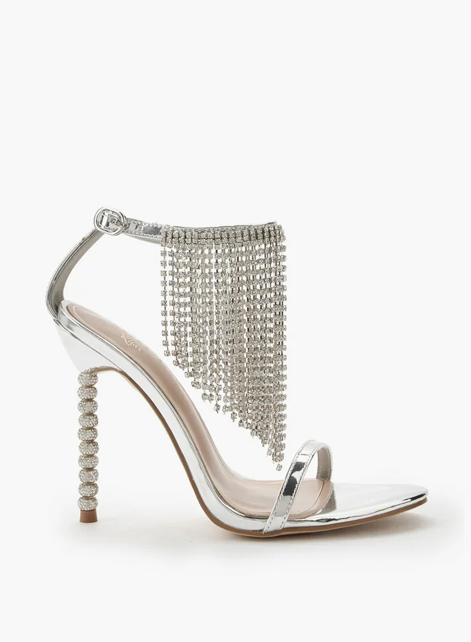 سيليست صنادل نسائية مزينة بشريط للكاحل