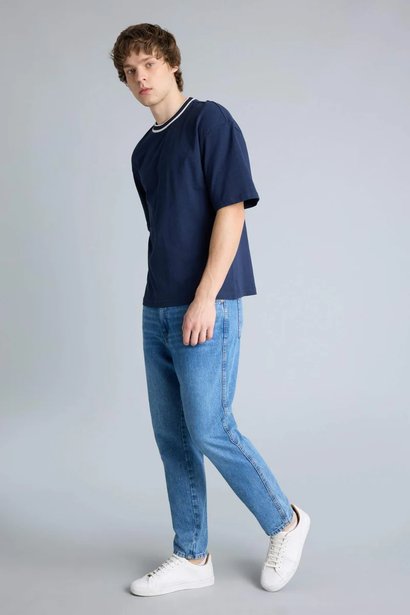 ديفاكتو Boxy Fit Short Sleeve T-Shirt